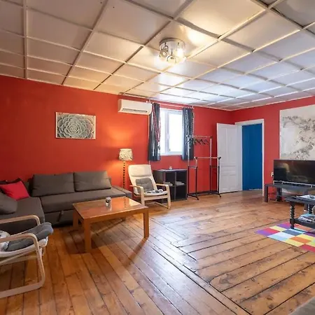 Cool Apartment *